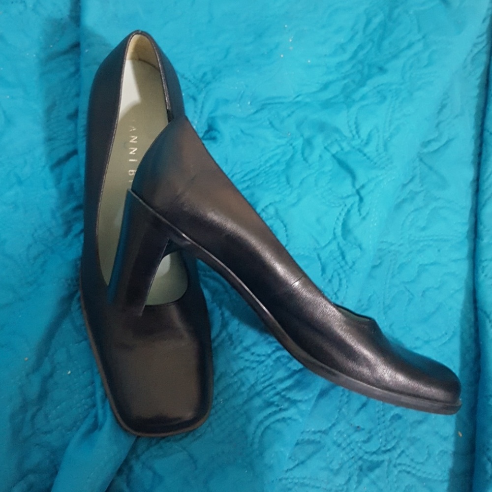 Black leather heels!